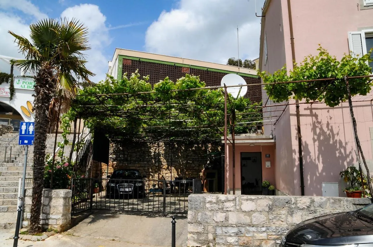 Apartment Apartman Gulliver In The Center, 10 Meters From The Sea With Private Parking In Natural Shade Rabac Croatia